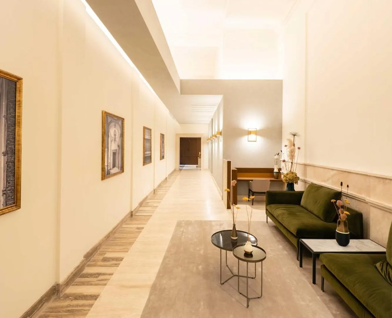 Apartment Palazzo Raggi Luxury Accomodation Rome