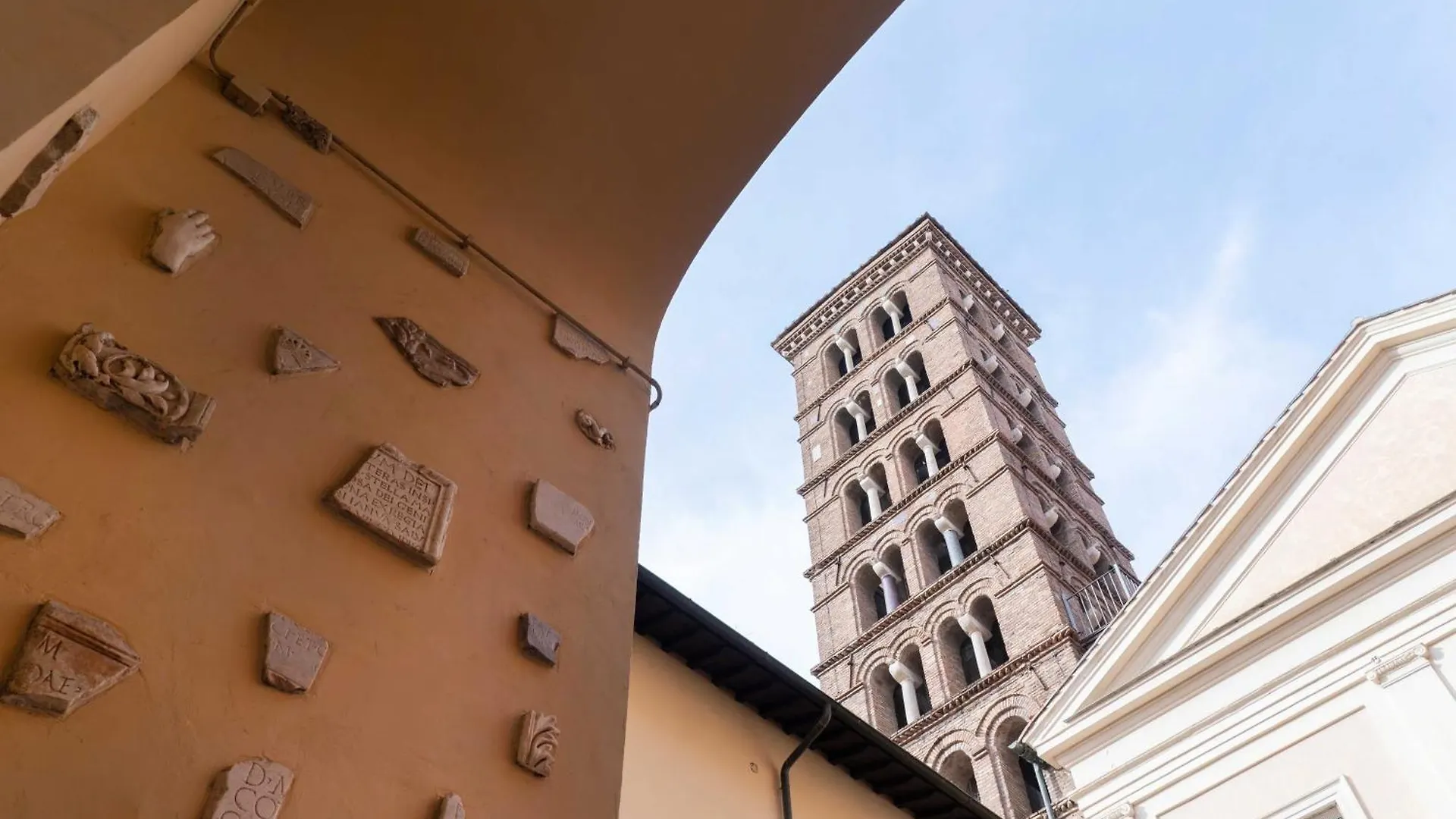 Palazzo Raggi Luxury Accomodation Roma 0*,  Italia