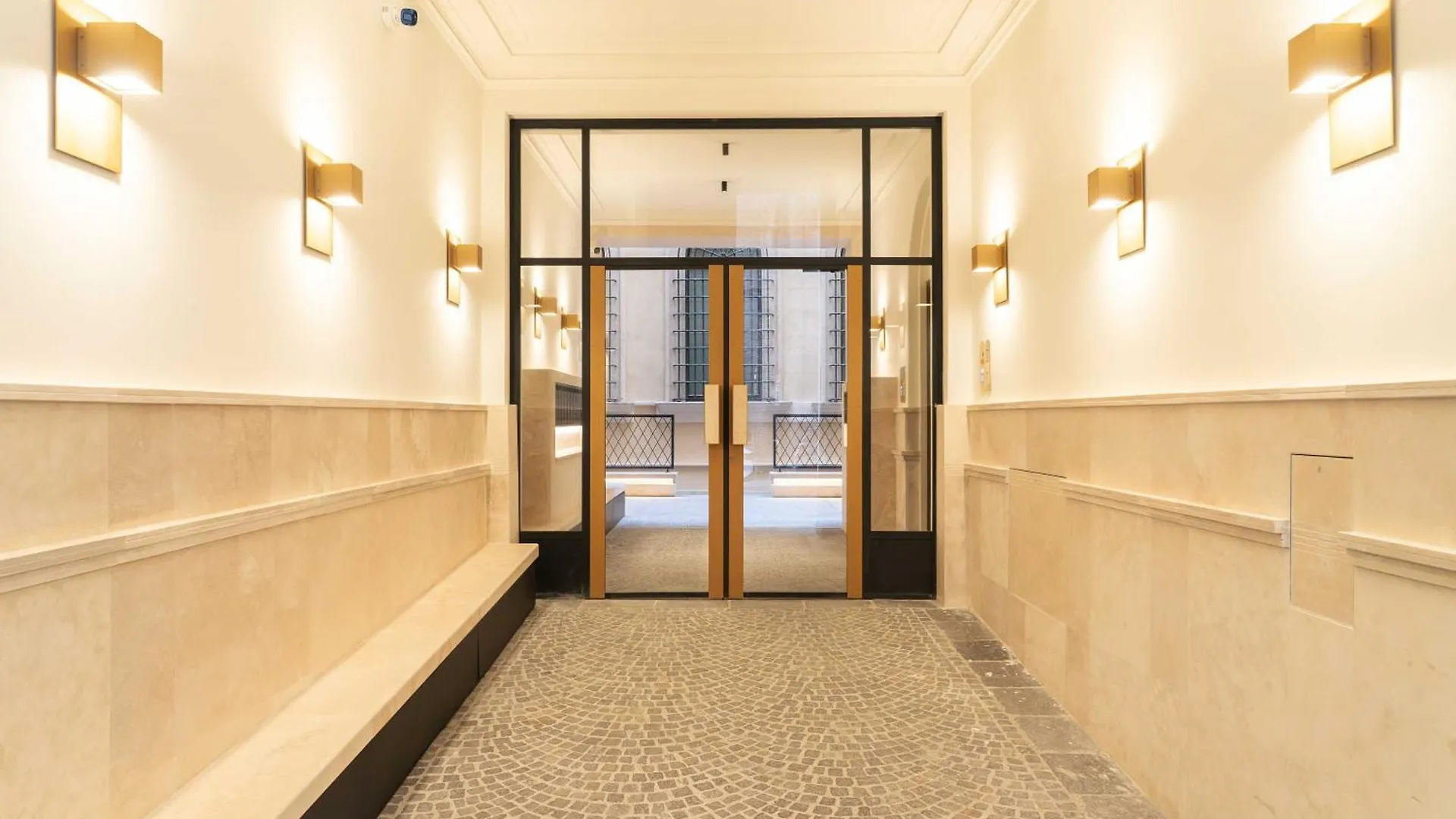 Palazzo Raggi Luxury Accomodation Roma Italia