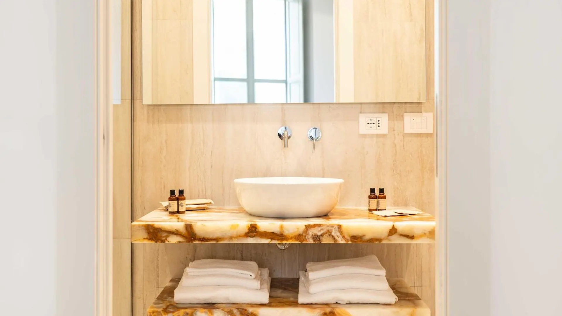 Appartamento Palazzo Raggi Luxury Accomodation Roma