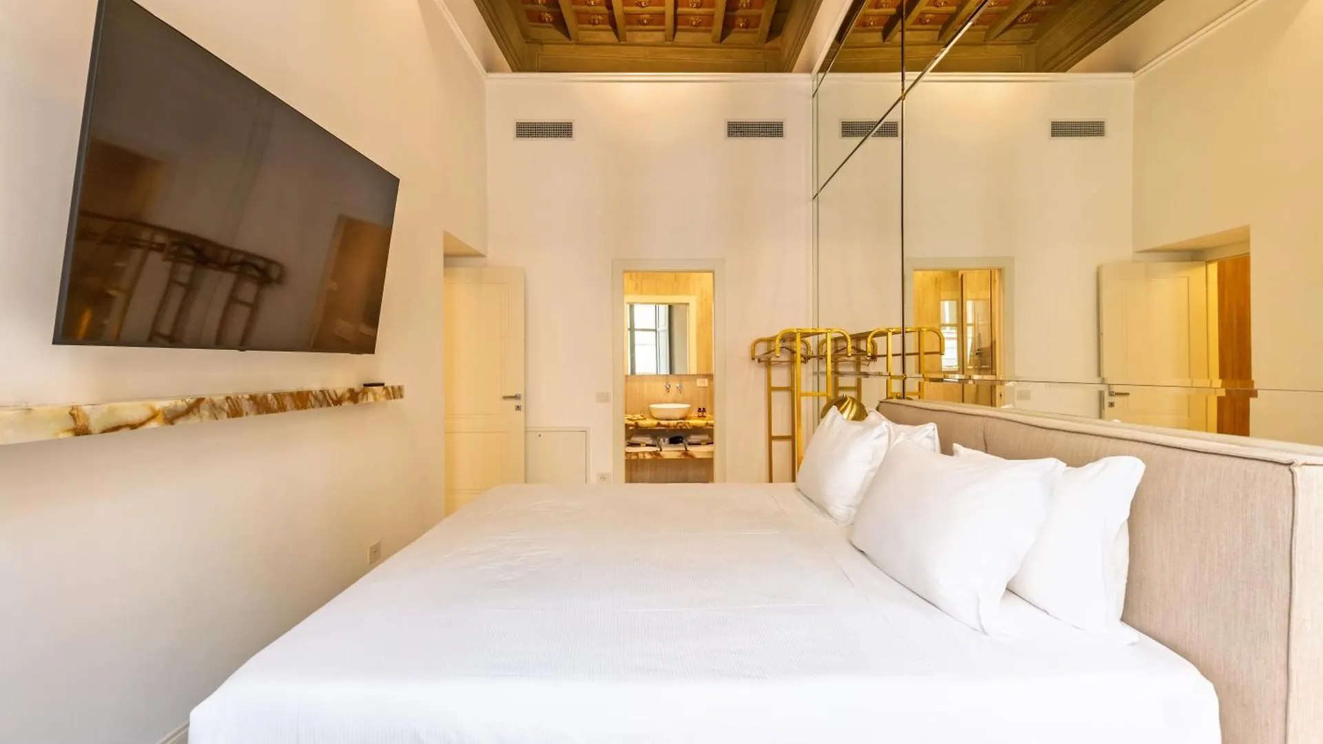 Maison Raggi Luxury Accomodation Roma Italia